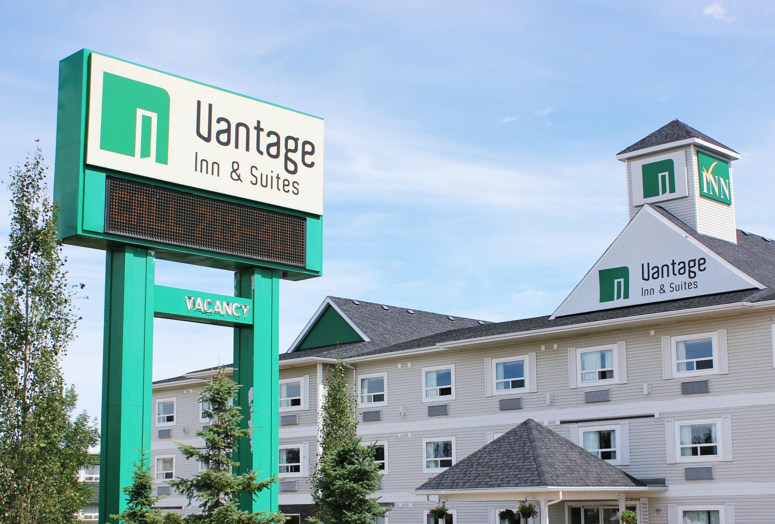 Travelodge By Wyndham Fort Mcmurray Εξωτερικό φωτογραφία